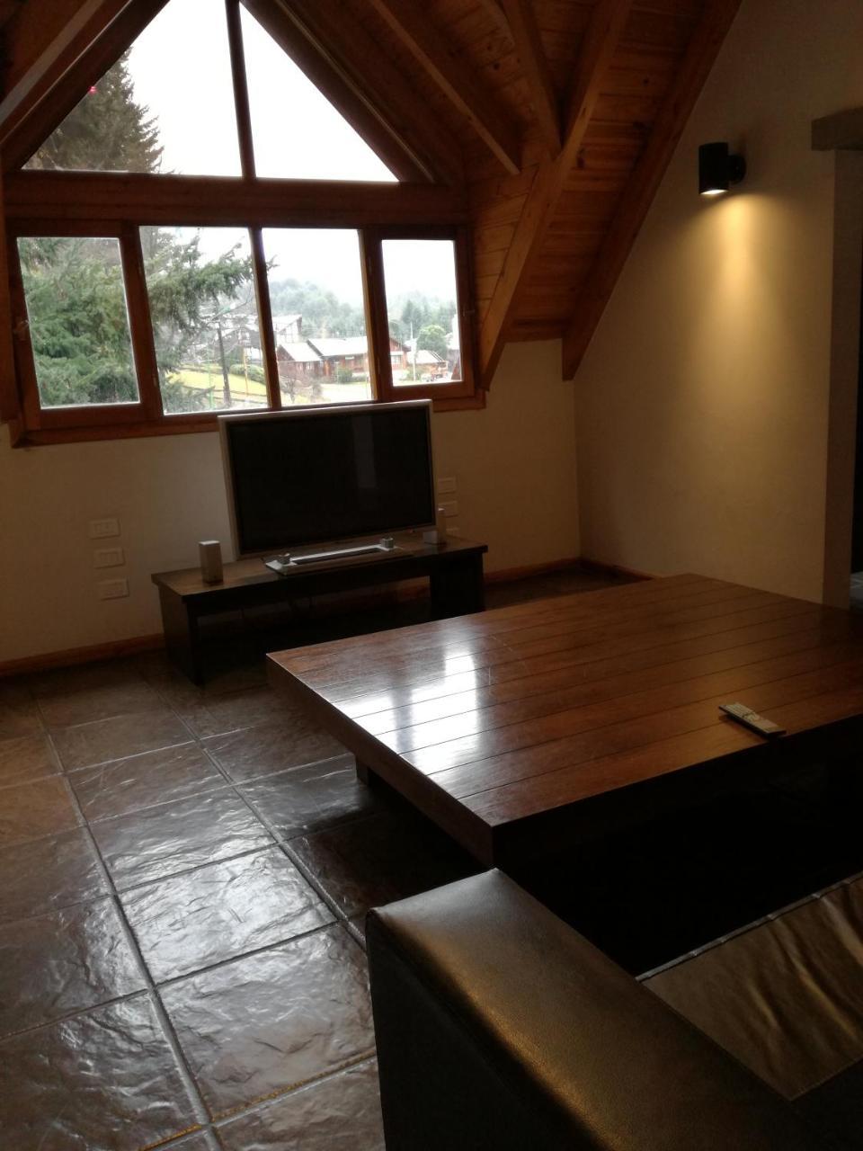 Hosteria Aca Al Sur Villa La Angostura Eksteriør billede