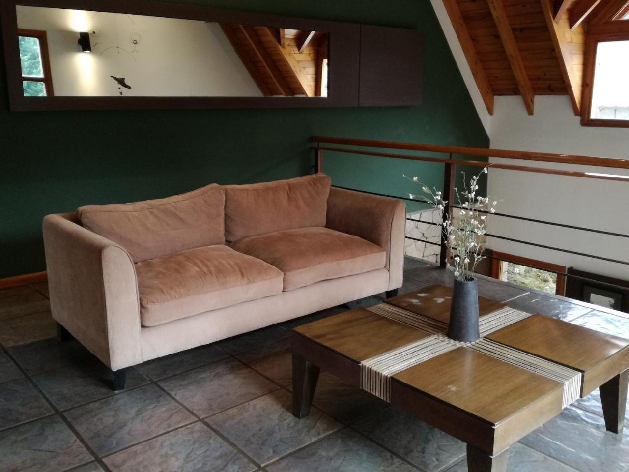 Hosteria Aca Al Sur Villa La Angostura Eksteriør billede